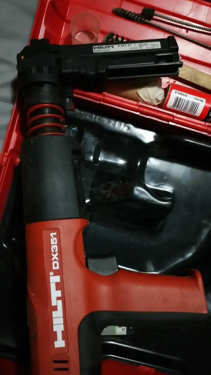 Herramienta de fijación Hilti DX 351 con accesorios - 2