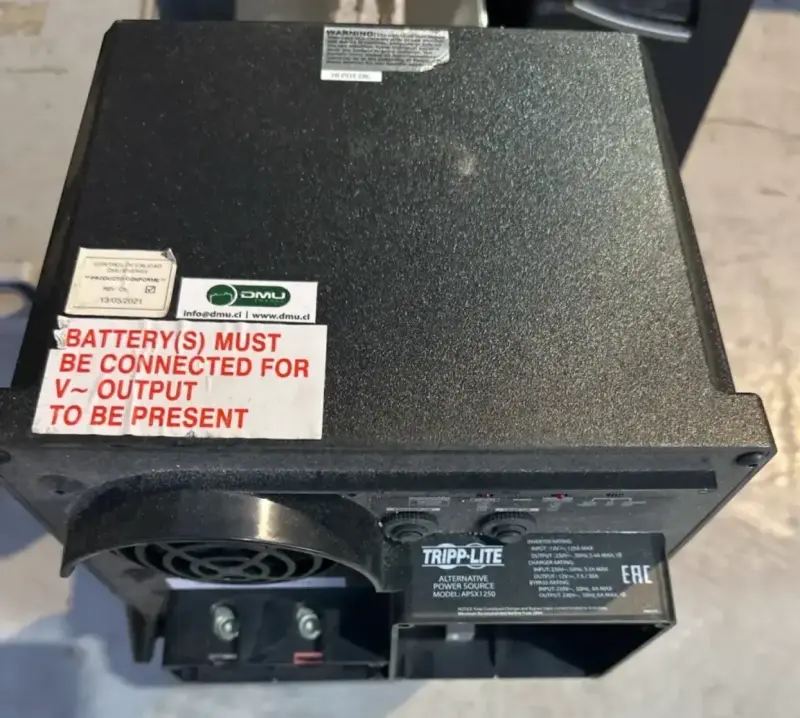 Fuente de poder alterna Tripp Lite APS1250 - 1