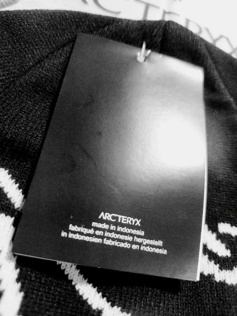 Gorros de lana Arc'teryx en varios colores - 3