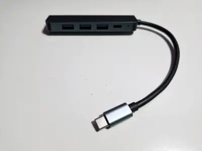 Adaptador USB-C a HDMI y USB 3.0 - miniatura 1