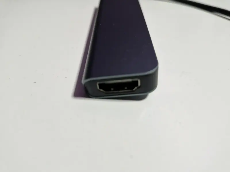 Adaptador USB-C a HDMI y USB 3.0 - 3