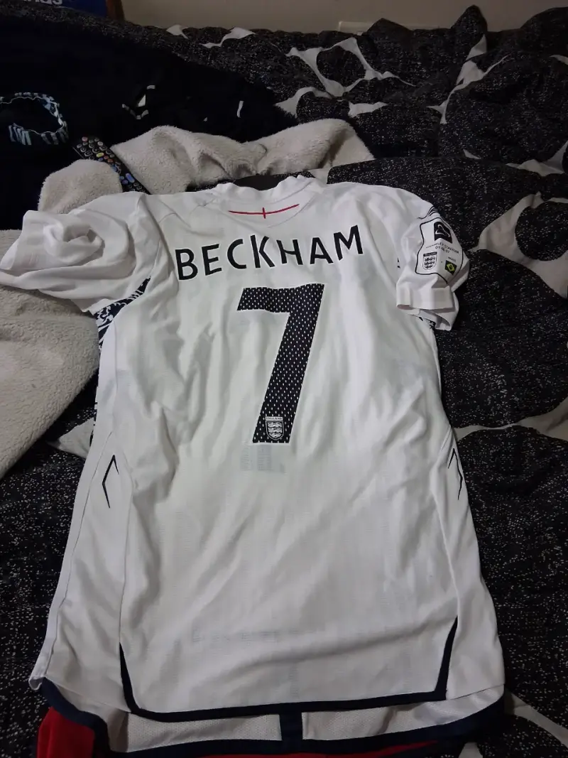 Camiseta de fútbol Inglaterra Beckham 2007 - 3