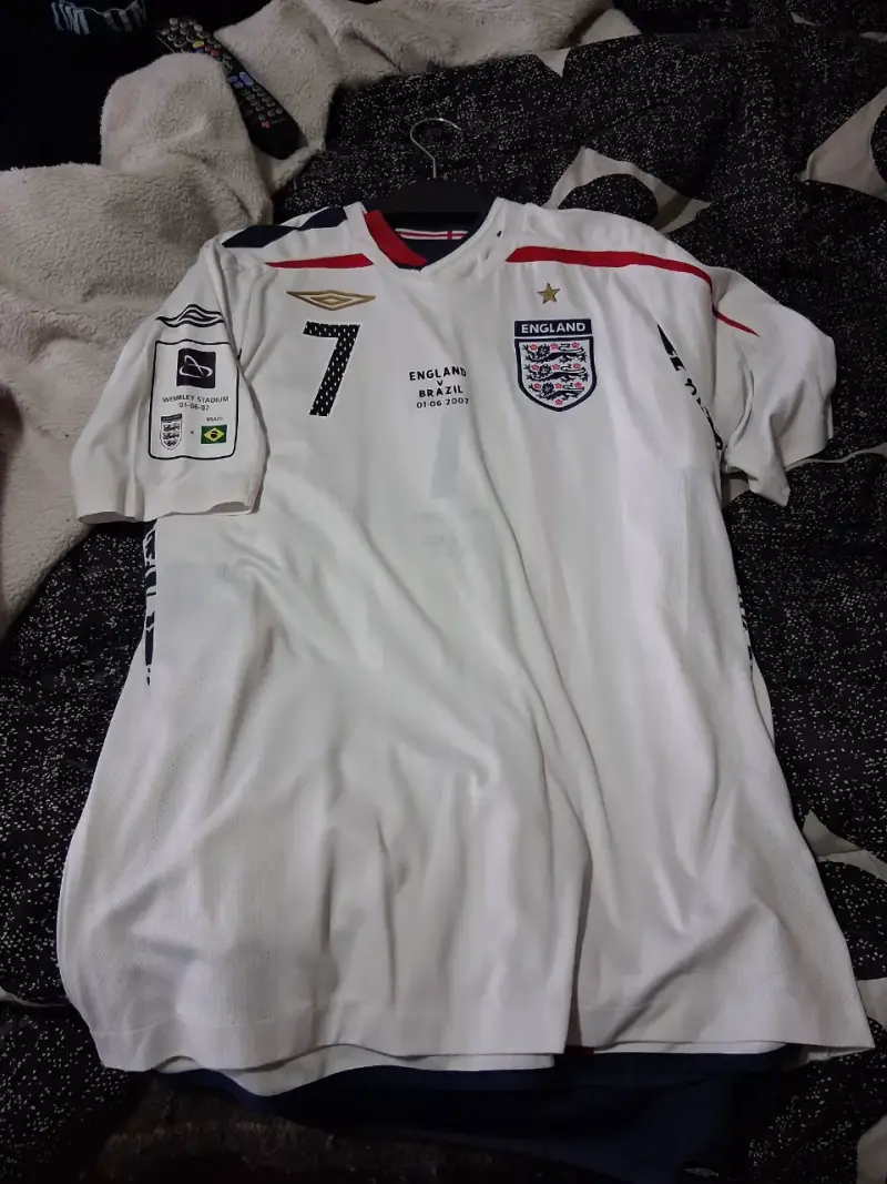 Camiseta de fútbol Inglaterra Beckham 2007 - 4