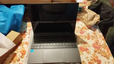 Notebook Chuwi Corebook X13 12va 16GB - miniatura 4