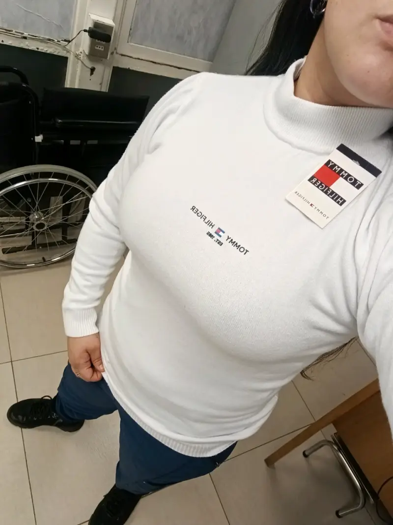 Polera de cuello alto blanca Nike para mujer - 2