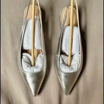 Zapatos de mujer plateados Aldo talla 38 - miniatura 3