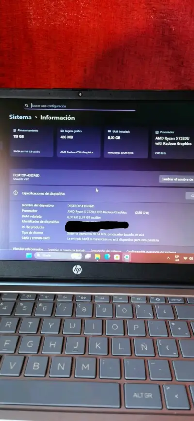 Laptop HP con AMD Ryzen 5 y 8GB RAM - miniatura 4