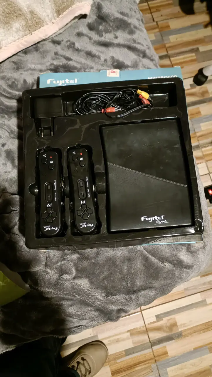 Consola inalámbrica Fujitel Games MWPRO600 - 2