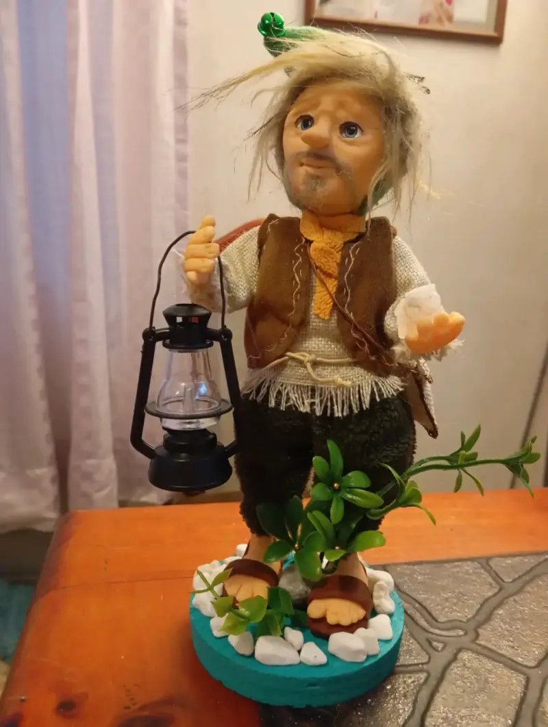 duende con lámpara totalmente hecho a mano.. - 3