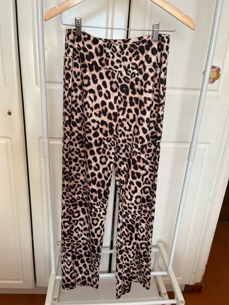 Pantalones de mujer estampado leopardo