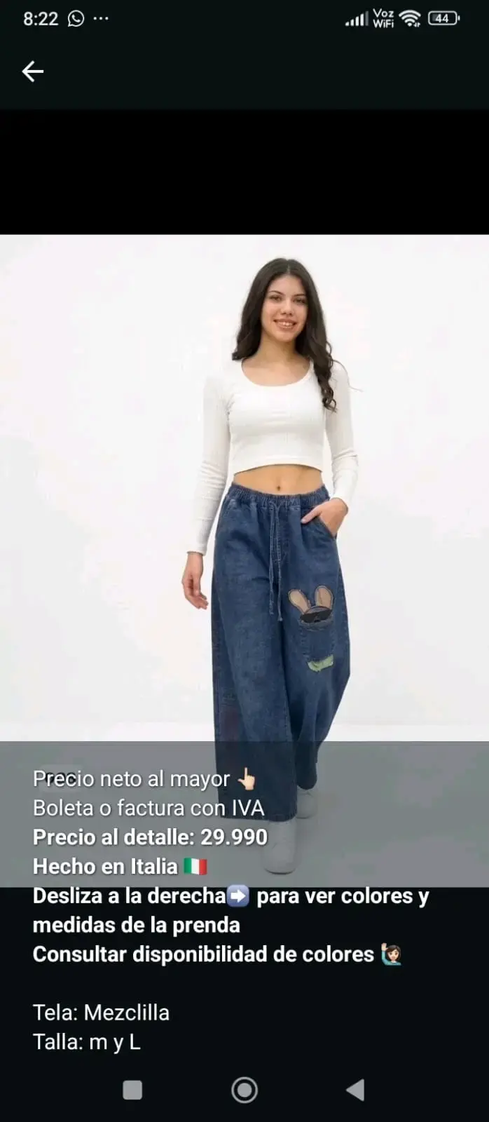 Pantalones anchos de mezclilla con diseño bordado