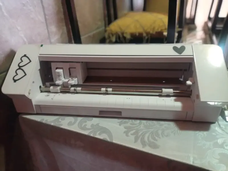 Plotter de Corte Silhouette con Accesorios - 1