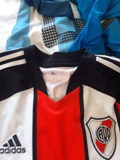 Camiseta de fútbol River Plate Adidas - miniatura 2