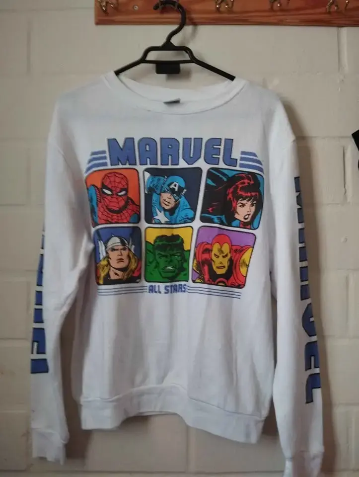 Polerón Marvel All Stars blanco