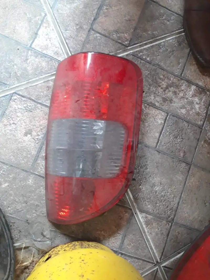 farol trasero original chevrolet s10 2004 - 2
