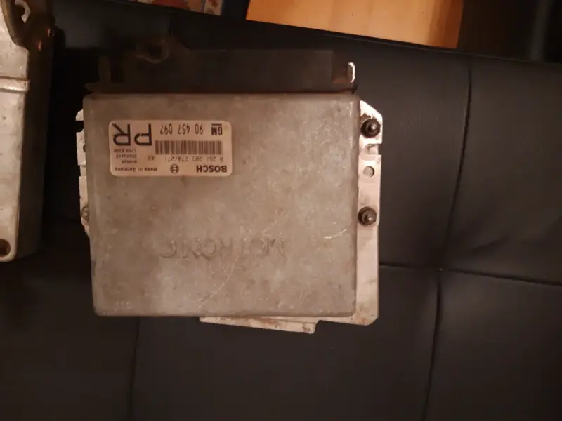 Unidad de control Bosch para automóvil opel omega - 1