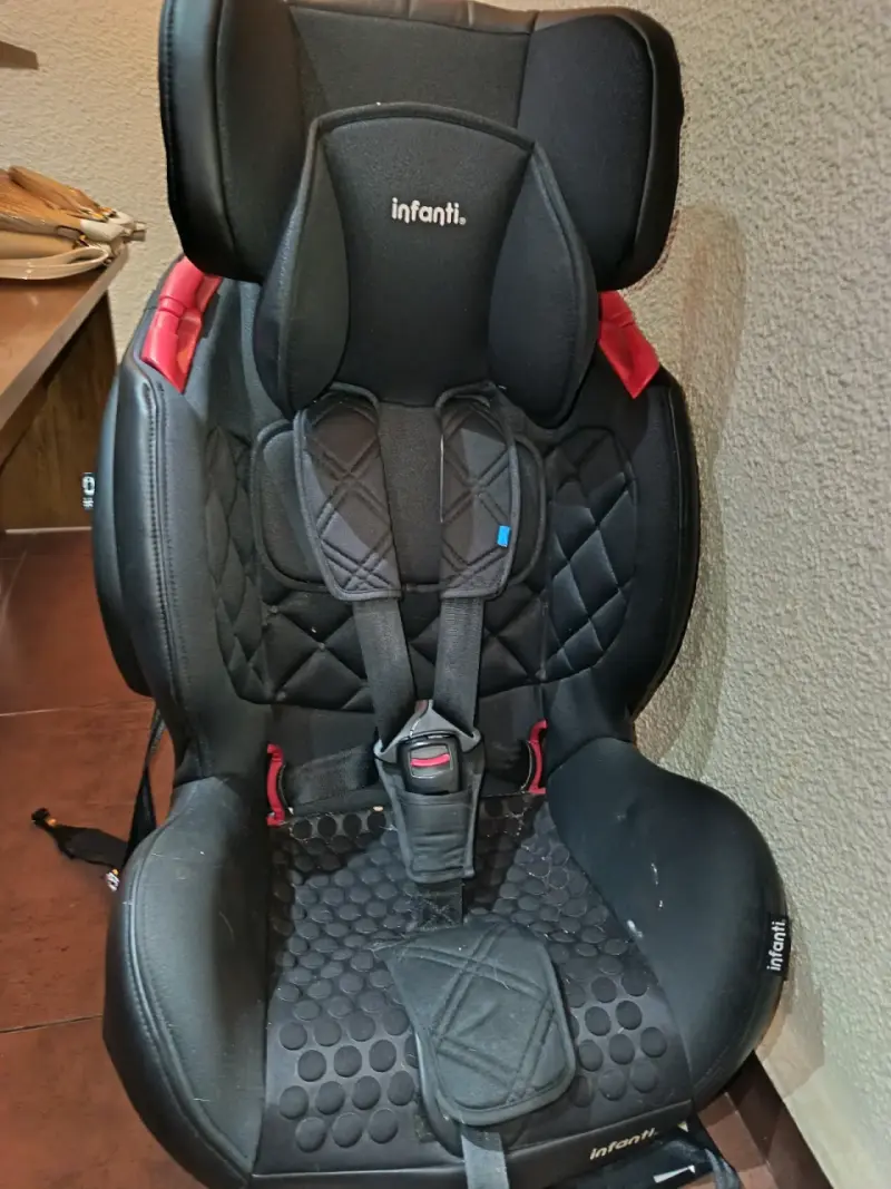 Silla de Auto para Niños Infanti Negra - 3