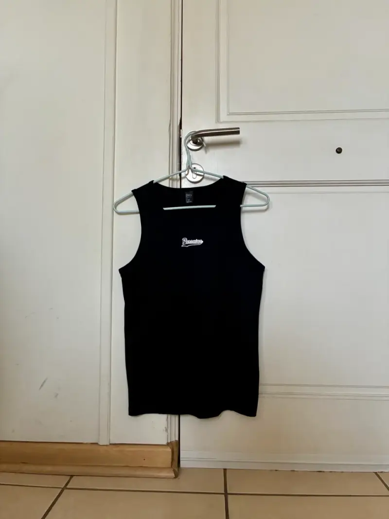 ROPA EN VENTA – POLERAS Y PANTALÓN - 2