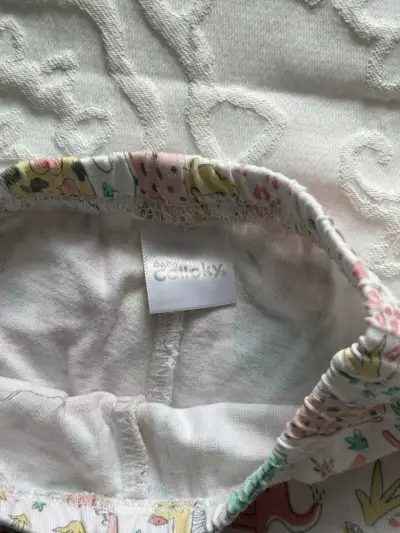 Pantalones de bebé con estampado de animales - miniatura 2