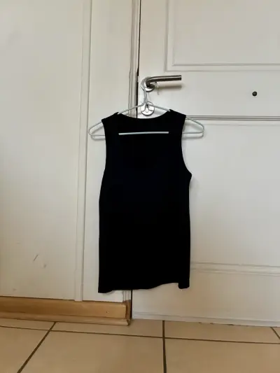 MUSCULOSAS NUEVAS - miniatura 2