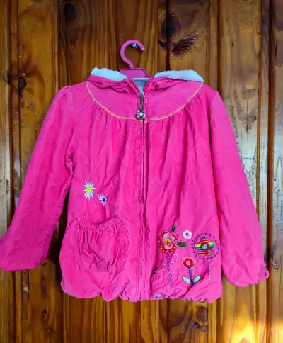 Chaqueta de niña - miniatura 2