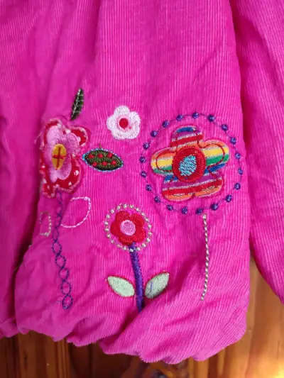 Chaqueta de niña - miniatura 4