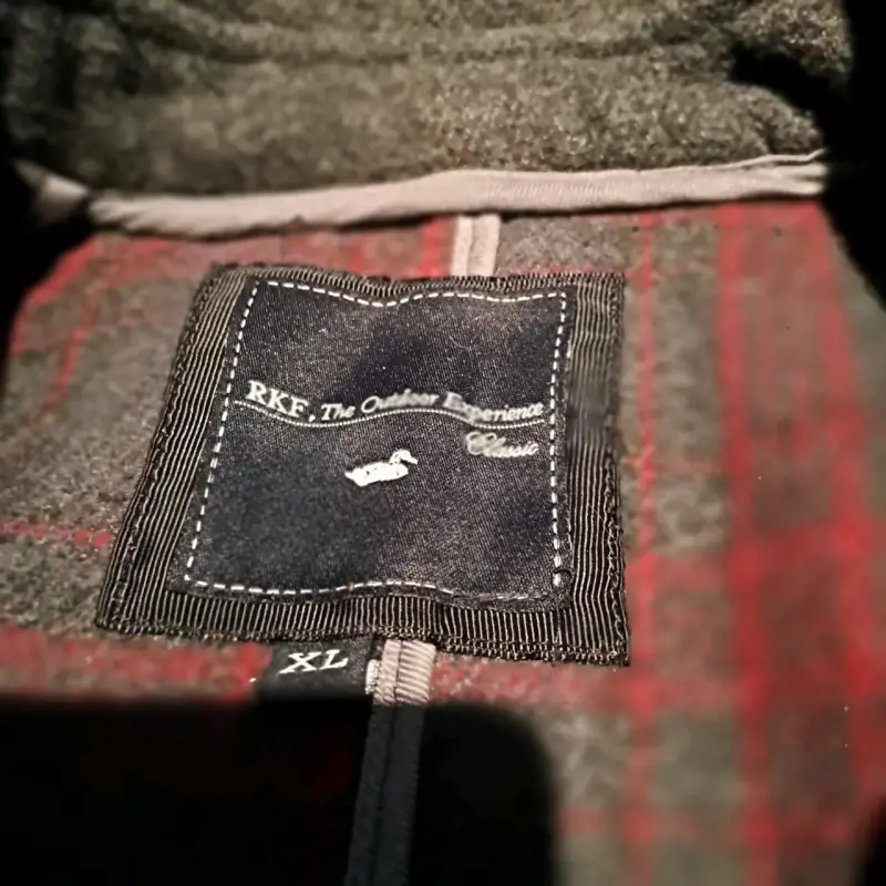 Abrigo gris con capucha estilo duffle RKF - 2