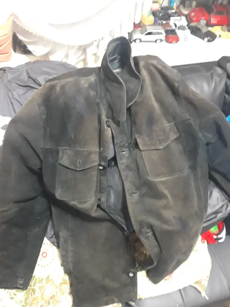 Chaqueta de gamuza negra para hombre
