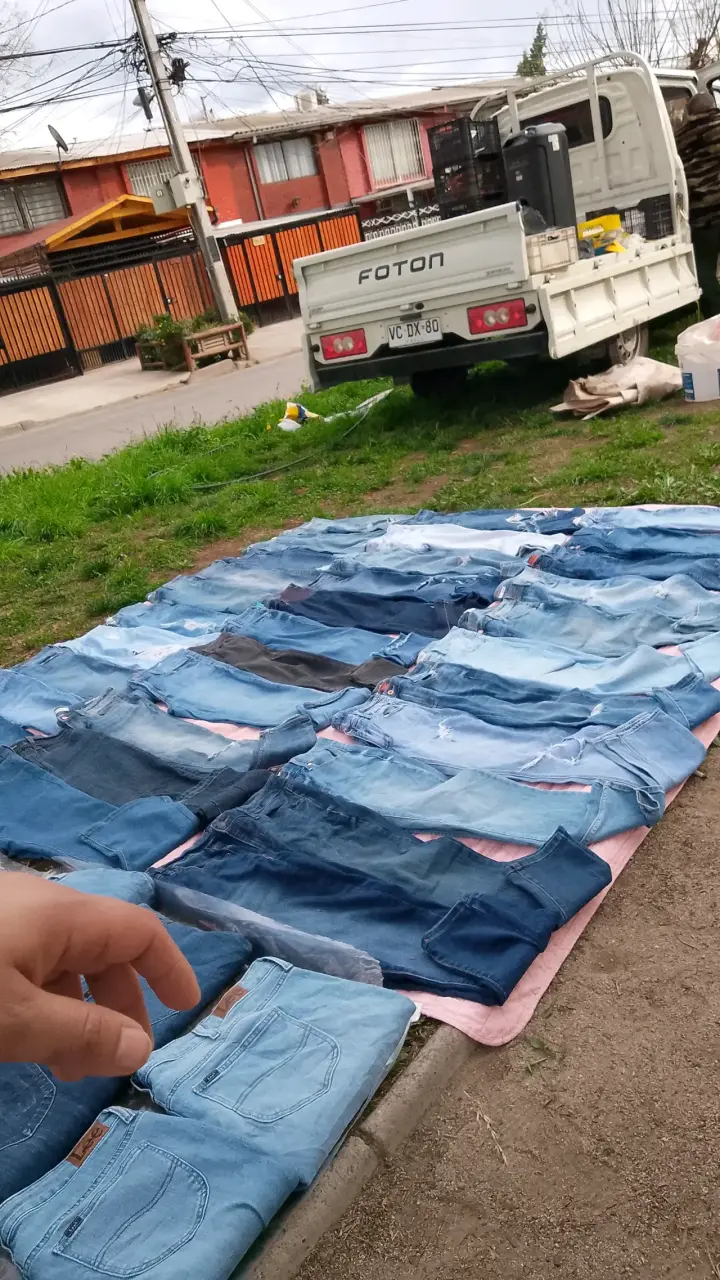 Lote de jeans de mezclilla para hombre y mujer - 2
