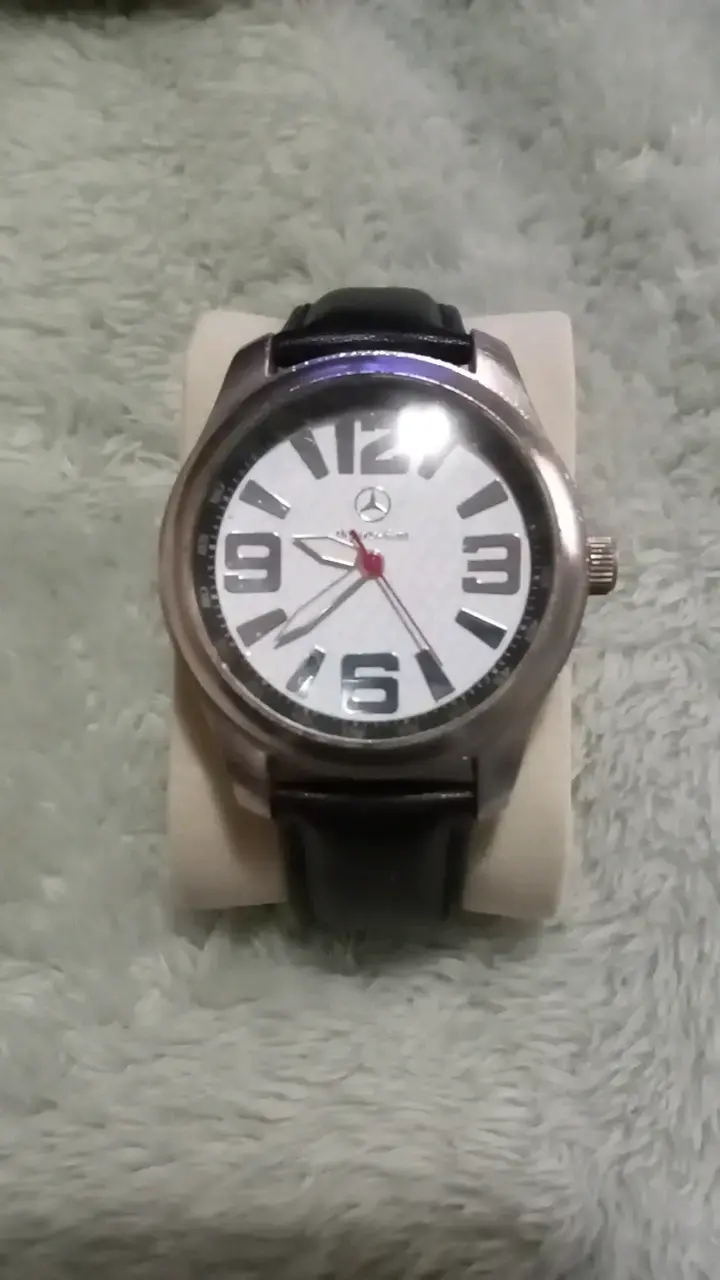 Reloj Mercedes Benz edición limitada resistente al agua - 1