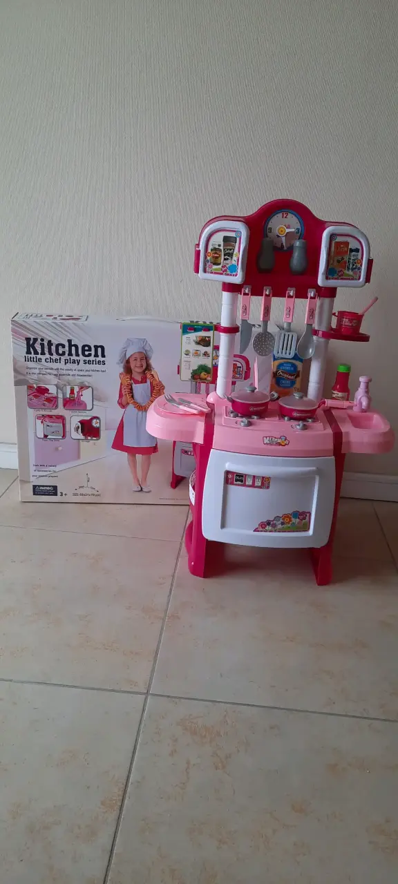 Cocina de Juguete Little Chef Rosa con Accesorios - 4