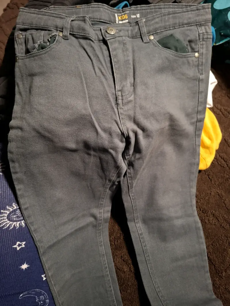 Jeans de niño talla 12 en varios colores - 3