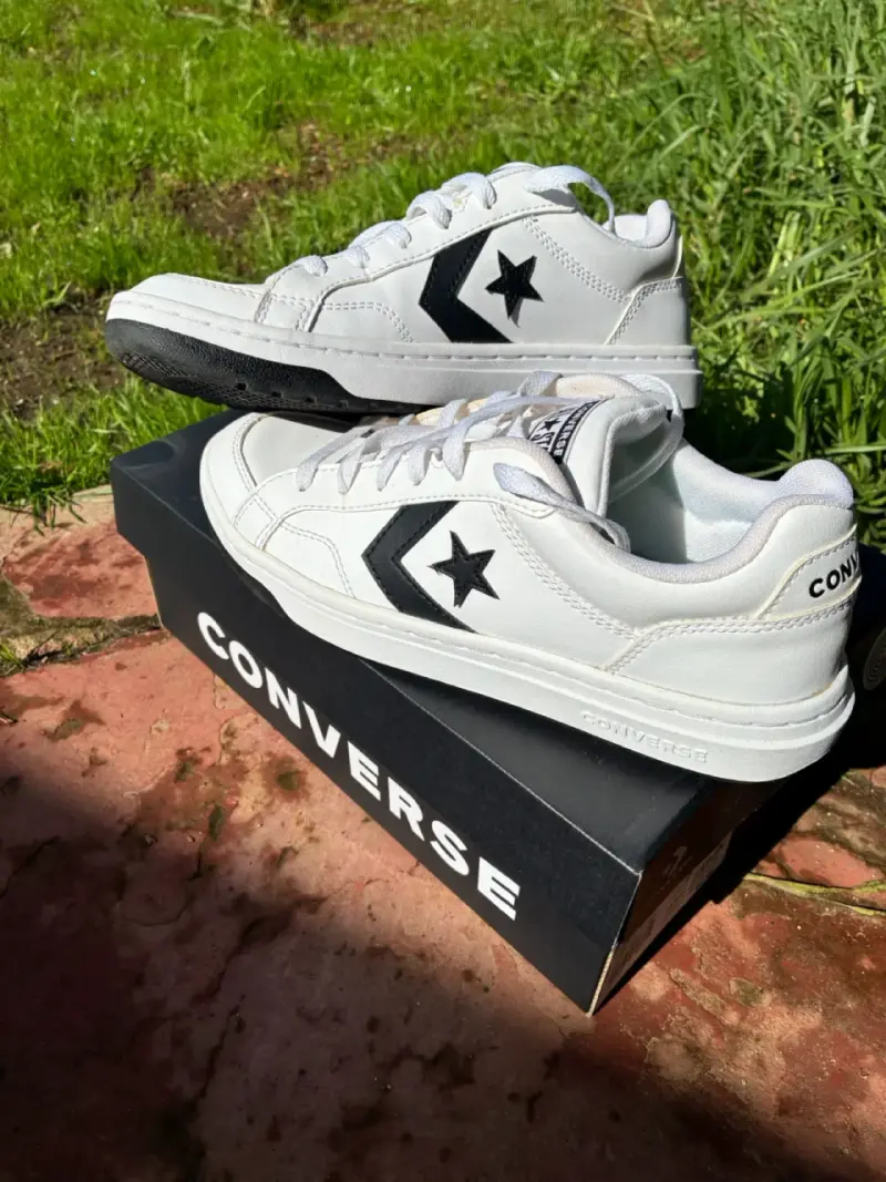 Zapatillas blancas Converse One Star para hombre - 2