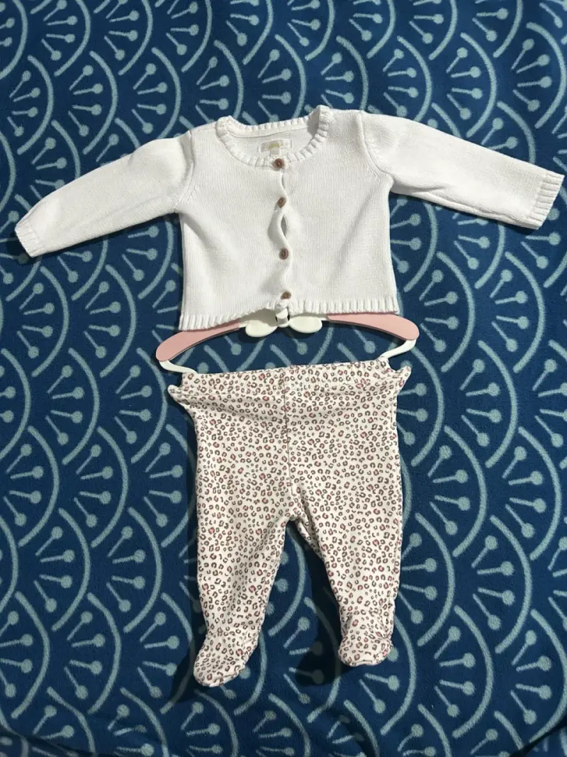 Conjunto (chaleco YAMPI 0m) (pantalón limonada 0m)