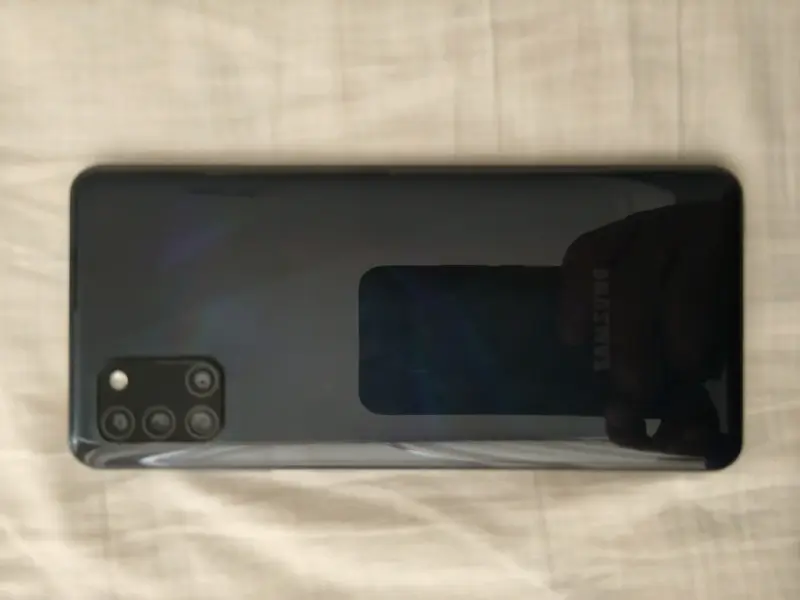 Samsung Galaxy A31 en buen estado - 2