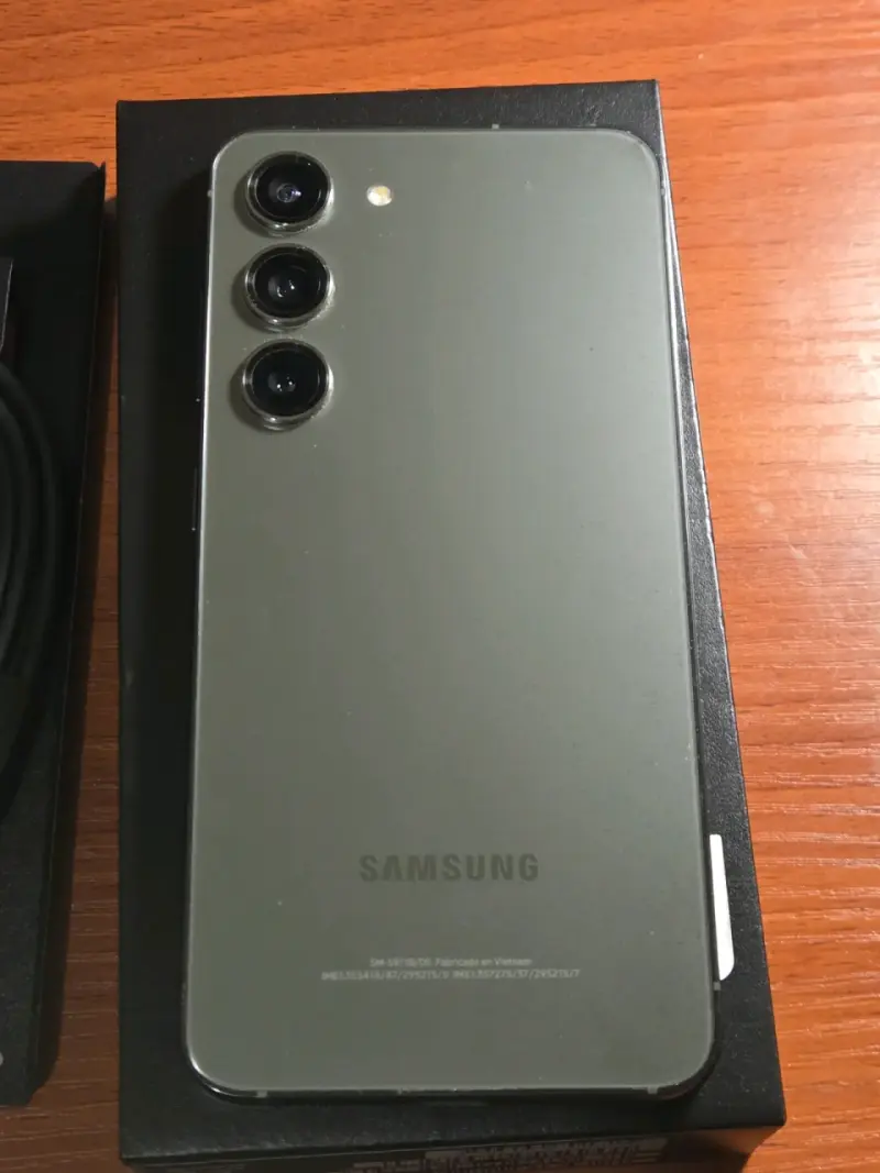 Samsung Galaxy S23 128gb - 3