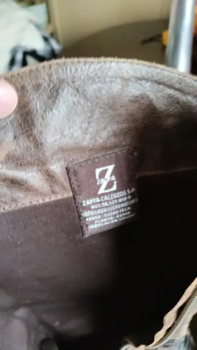 Botas de cuero con diseño animal print - miniatura 4