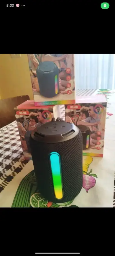 Parlante Bluetooth RGB BS-08 con luces LED - miniatura 1