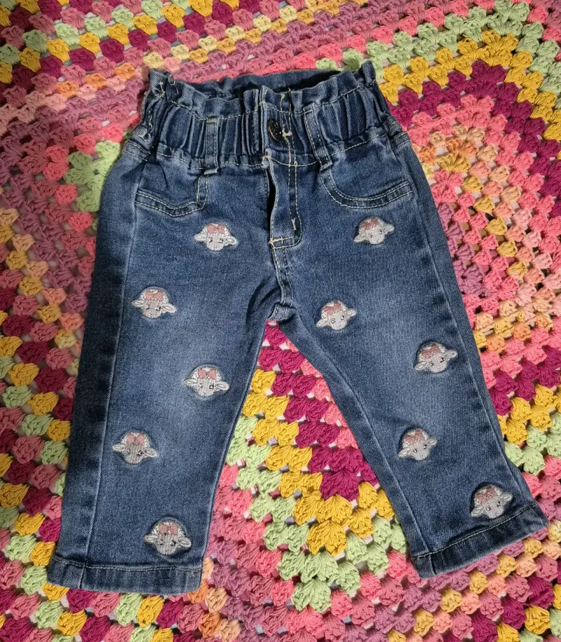 Pantalones de mezclilla para niños con diseño bordado - 2