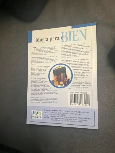 Libro Magia Blanca de Adriana Matienzo Valdez - miniatura 2