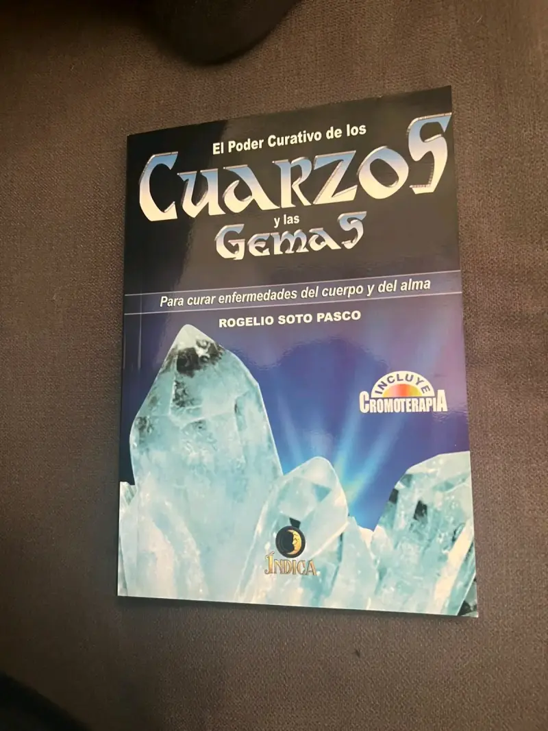 Libro El Poder Curativo de los Cuarzos y las Gemas - 1