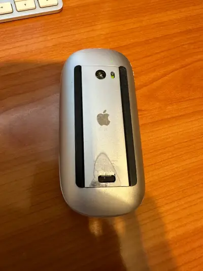 Mouse inalámbrico Apple blanco original - miniatura 2
