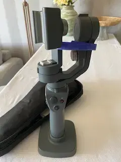Estabilizador de cámara para smartphone con funda - 1