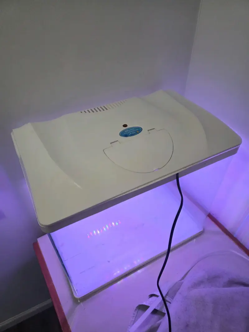 Acuario con luz LED para peces - 4