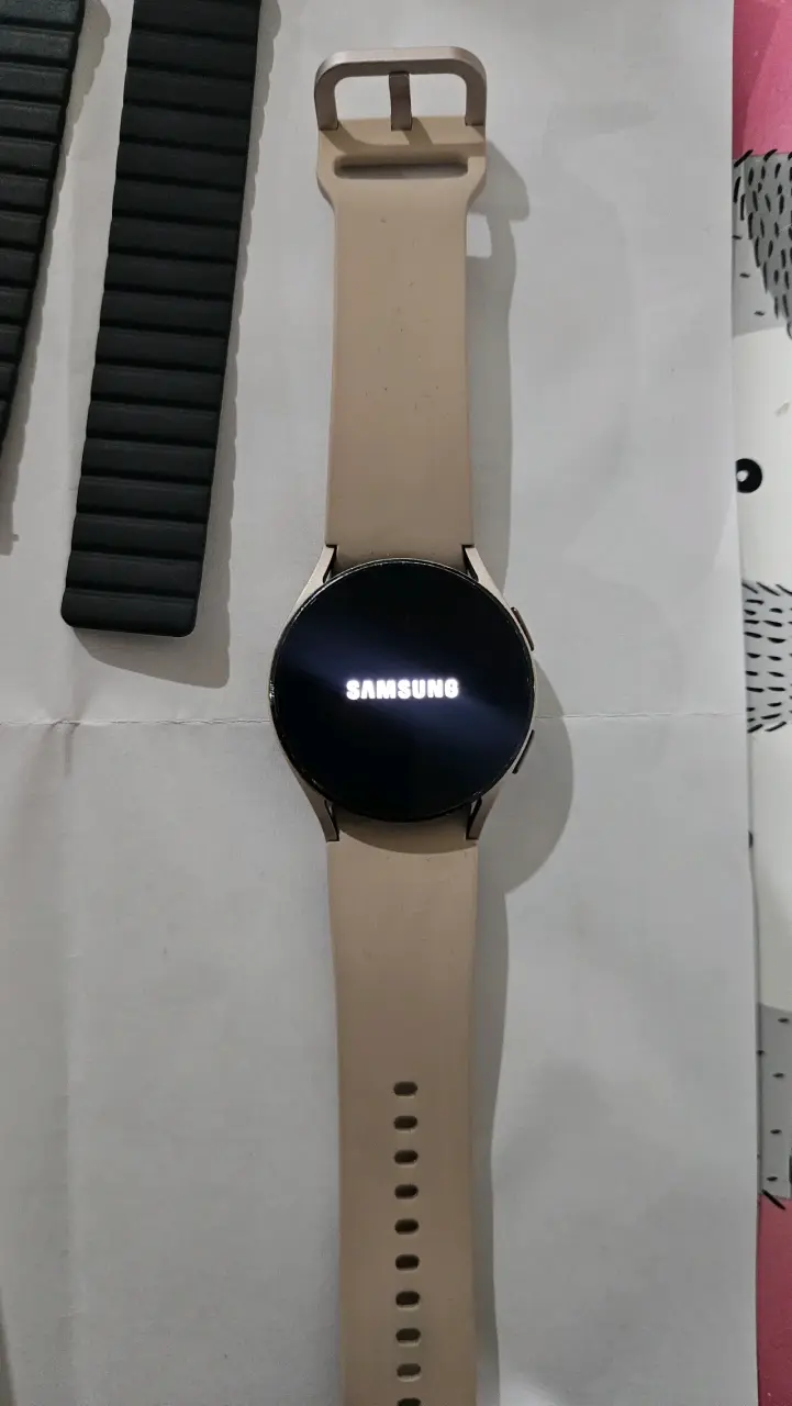 Samsung Galaxy Watch 4 - 2