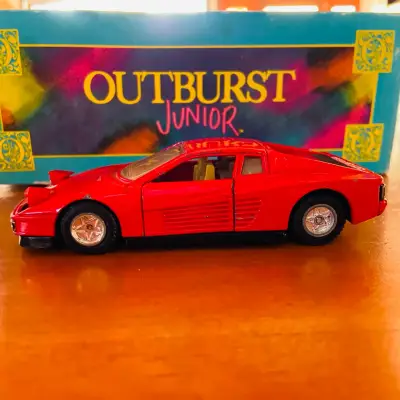 Auto de juguete rojo Ferrari Testarossa - miniatura 2