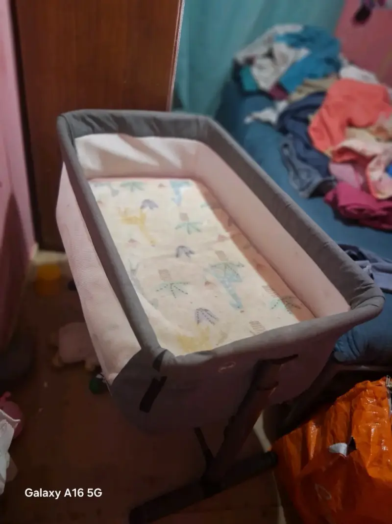 Cuna colecho para bebé en buen estado