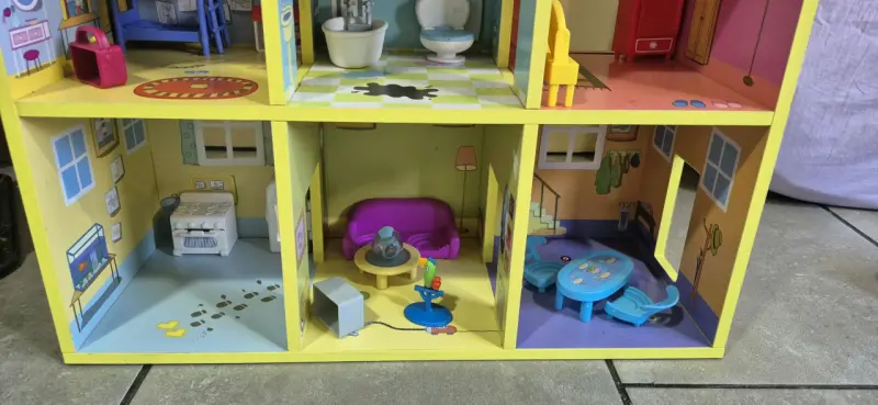 Casa Gifante de Peppa Pig con accesorios - 2