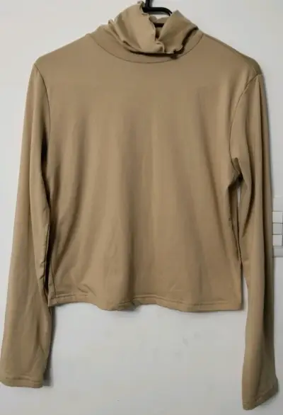 Blusa sin mangas con estampado de aves - miniatura 4