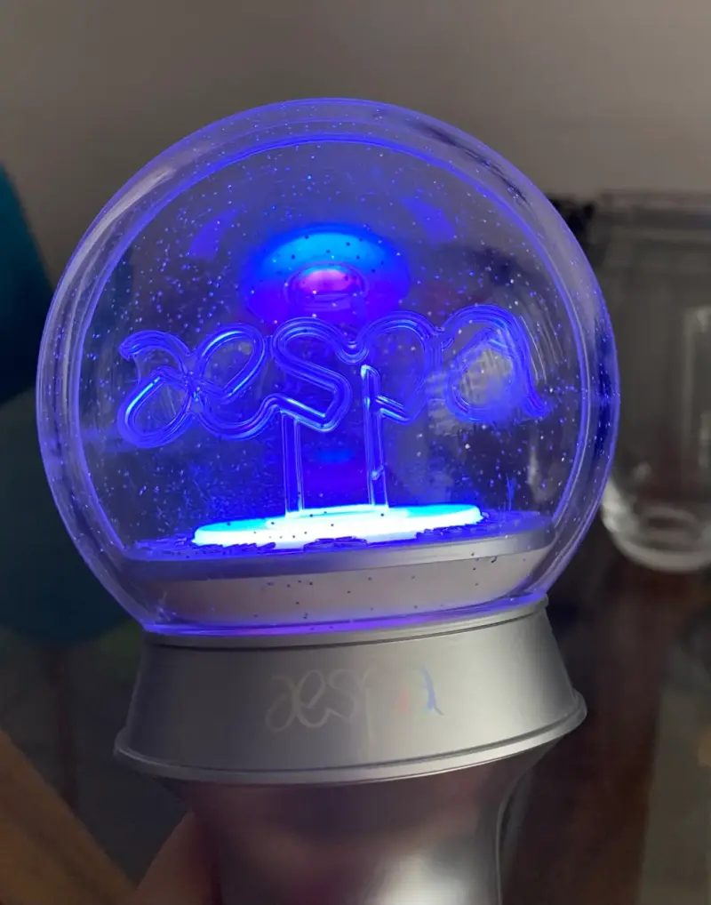 Lightstick oficial de Aespa (nolovendo) - 1